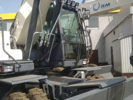 Экскаватор RM-Terex WX200 2019 года б/у фото 5