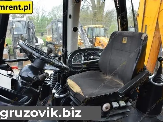 Экскаватор-погрузчик JCB 4CX 2011 года б/у фото 10