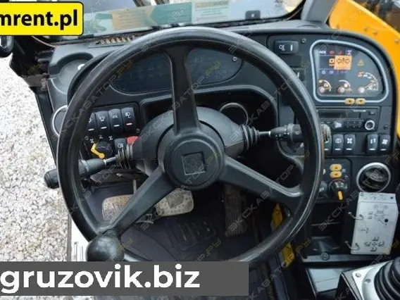 Телескопический погрузчик JCB LOADALL 531-70 2013 года б/у