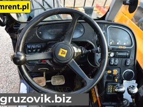 Телескопический погрузчик JCB LOADALL 535-140 2015 года б/у фото 6