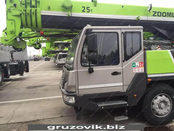 Автокран Zoomlion QY25V532 2019 года б/у фото 8