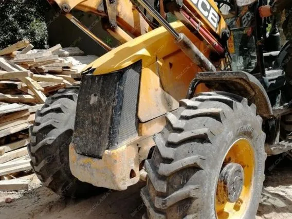 Фронтальный погрузчик JCB 3CX Super 2012 года б/у фото 2