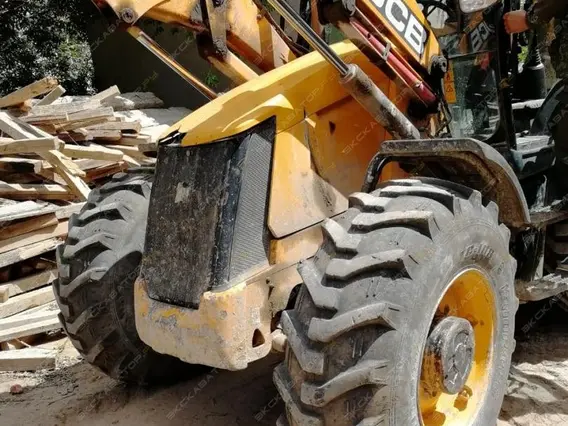 Фронтальный погрузчик JCB 3CX Super 2012 года б/у фото 2