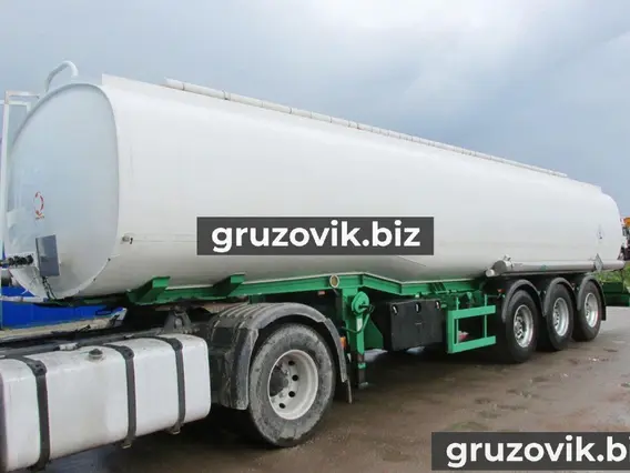 Полуприцеп-цистерна вакуумная Bolgan Tanker 2001 года б/у