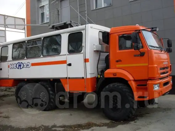 Вахтовый автобус НЕФАЗ 4208-431 2017 года б/у