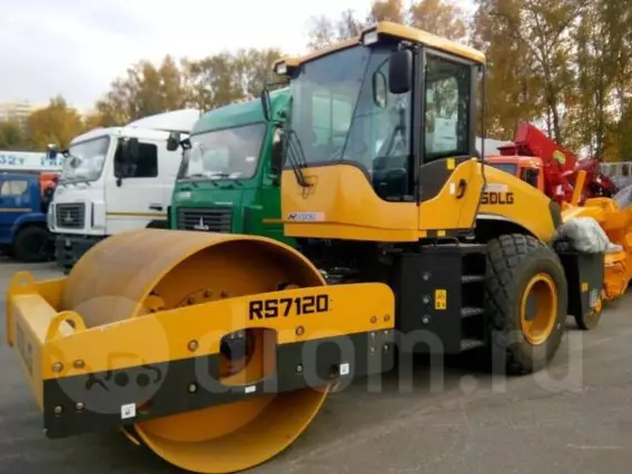 Дорожный каток SDLG RS7120 2019 года б/у