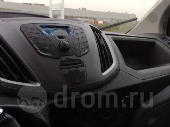 Автофургон Ford Transit 2017 года б/у фото 2
