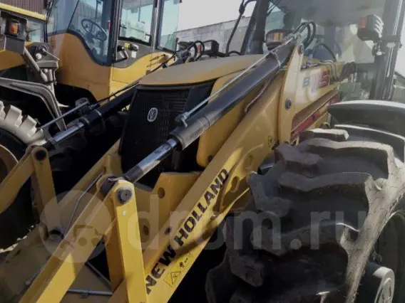 Экскаватор-погрузчик New Holland B115B 2018 года б/у фото 4