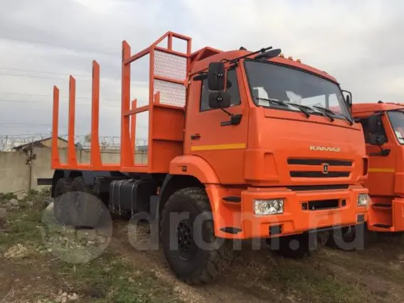 Лесовоз Камаз 43118 2018 года б/у
