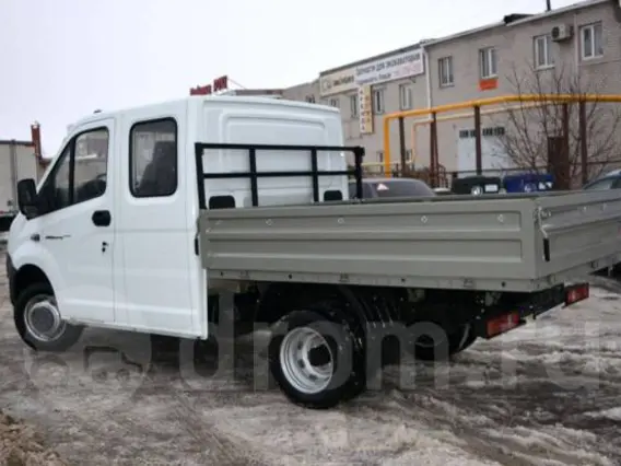 Бортовой ГАЗ Газель Next A22R32 2018 года б/у фото 17