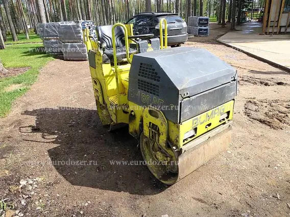Дорожный каток Bomag BW 80 AD-2 2001 года б/у фото 5