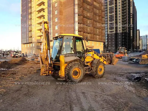 Экскаватор-погрузчик JCB 3CX Super Sitemaster 2011 года б/у фото 5