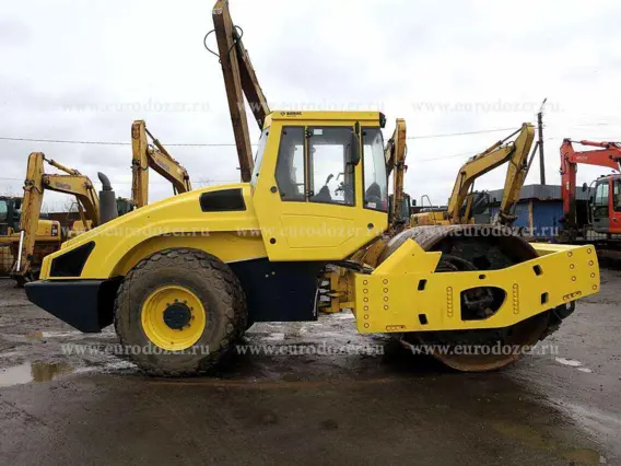 Дорожный каток Bomag BW 2011 года б/у фото 4