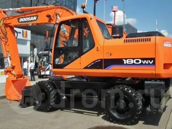 Экскаватор DOOSAN SOLAR 180W-V 2014 года б/у фото 5