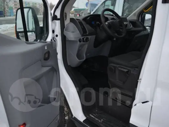 Междугородний автобус Ford Transit 2018 года б/у фото 5