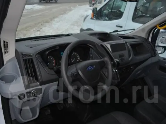 Междугородний автобус Ford Transit 2018 года б/у фото 4