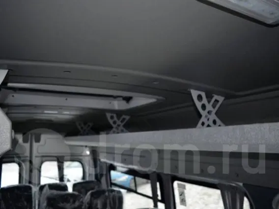 Микроавтобус Ford Transit 2018 года б/у фото 2