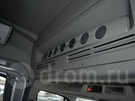 Микроавтобус Ford Transit 2018 года б/у