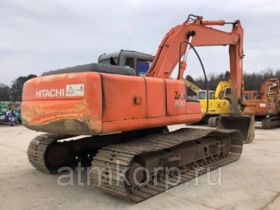 Экскаватор Hitachi ZX200LC 2004 года б/у фото 4