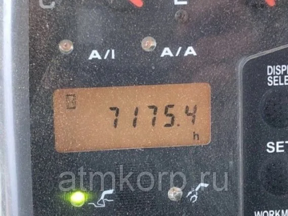 Экскаватор Hitachi ZX200LC 2004 года б/у фото 10