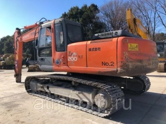 Экскаватор Hitachi ZX200LC 2002 года б/у фото 8