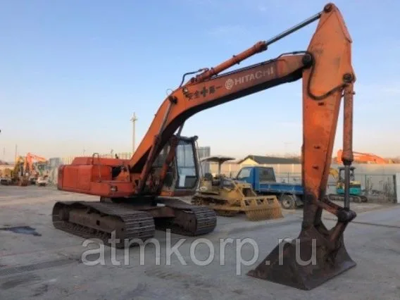 Экскаватор Hitachi EX200 1988 года б/у фото 3