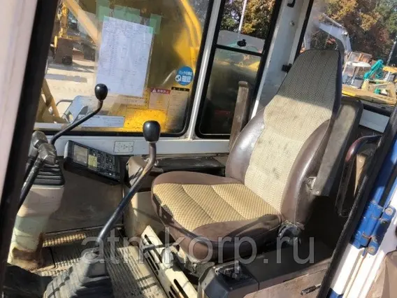 Экскаватор Komatsu PC200-5 1989 года б/у фото 6