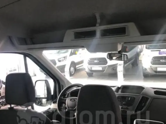 Микроавтобус Ford Transit 2018 года б/у фото 2