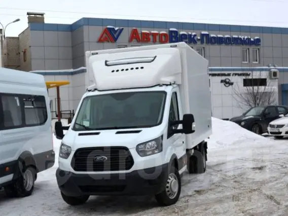Изотермический фургон Ford Transit 2018 года б/у фото 6