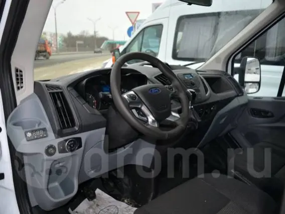 Изотермический фургон Ford Transit 2018 года б/у фото 2