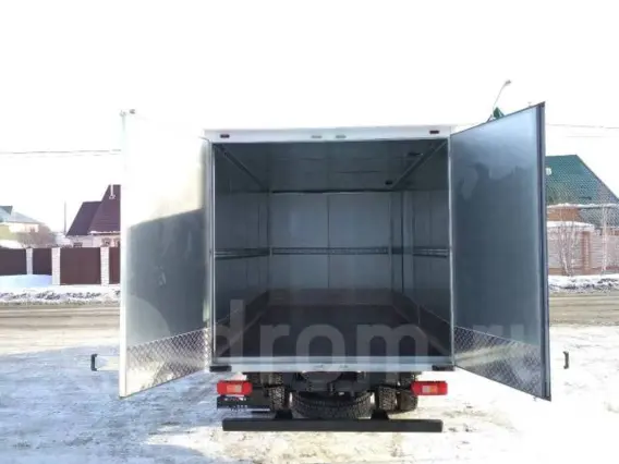 Автофургон ГАЗ ГАЗон Next C41R33 2019 года б/у фото 6