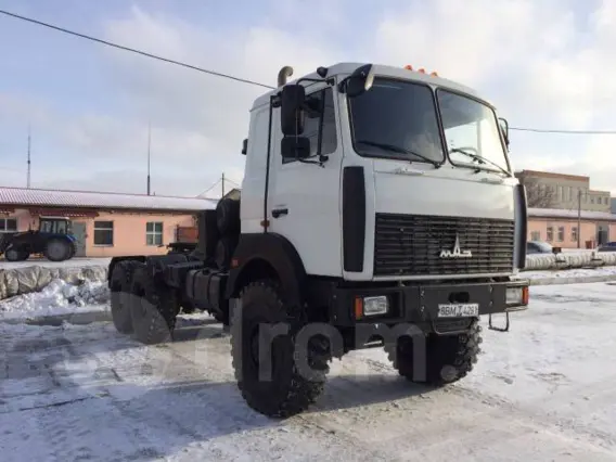 Тягач МАЗ 6425X9-450-051 2018 года б/у