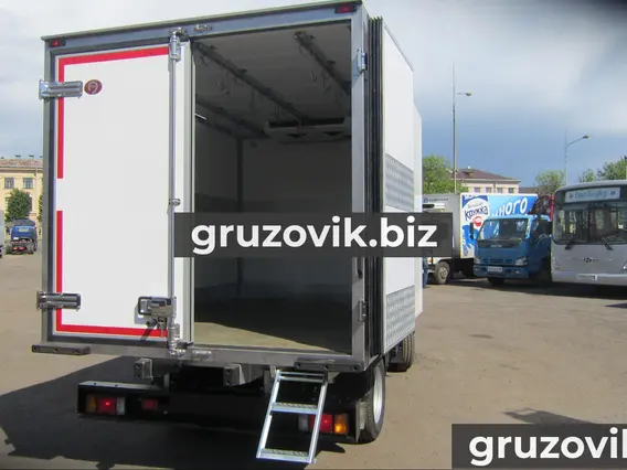 Автофургон Isuzu Elf 2016 года б/у фото 6