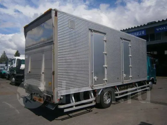 Автофургон MITSUBISHI Fuso Fighter 2003 года б/у фото 4