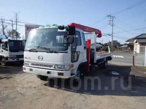 Эвакуатор HINO Ranger 1998 года б/у фото 3