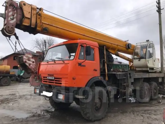 Автокран Камаз 43118 2013 года б/у