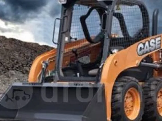 Фронтальный погрузчик Case SR130 2018 года б/у
