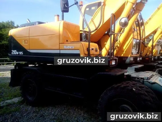 Экскаватор Hyundai R210W-9S 2014 года б/у фото 3