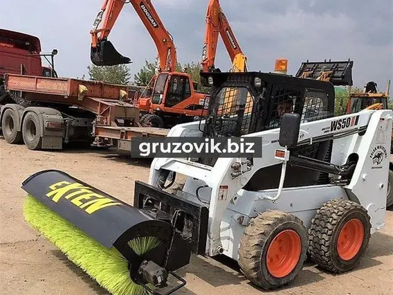 Дорожно-уборочный автомобиль Exten Clean 1800 2018 года б/у