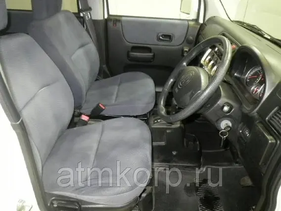 Микроавтобус HONDA Vamos HM1 2010 года б/у фото 6
