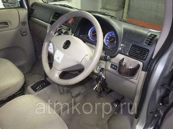 Микроавтобус HONDA Vamos HM2 2010 года б/у фото 3
