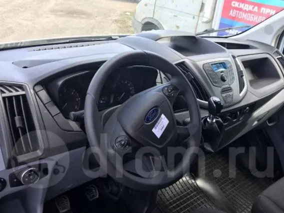 Тентованный грузовик Ford Transit 2018 года б/у фото 8