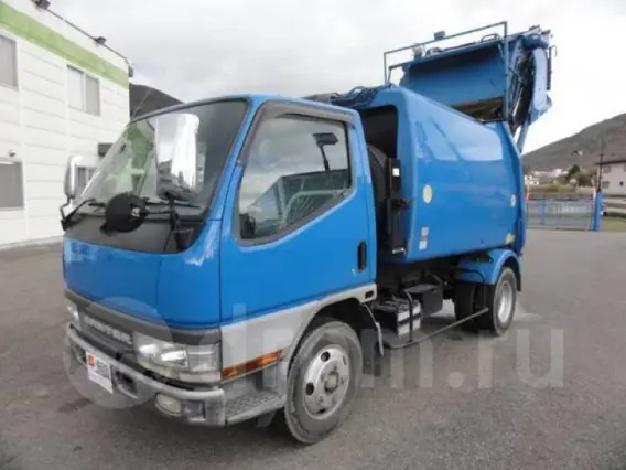 Мусоровоз Mitsubishi Canter 2000 года б/у