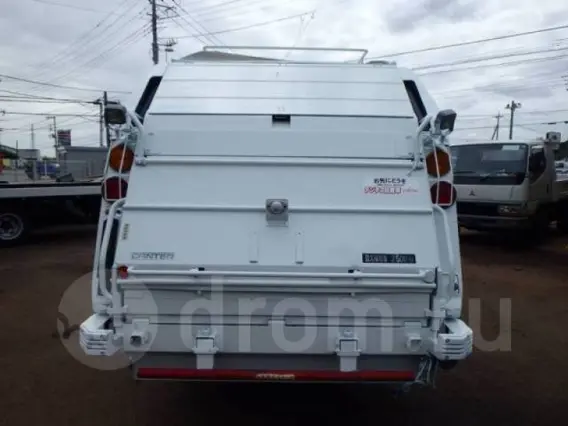 Мусоровоз Mitsubishi Canter 2001 года б/у фото 3