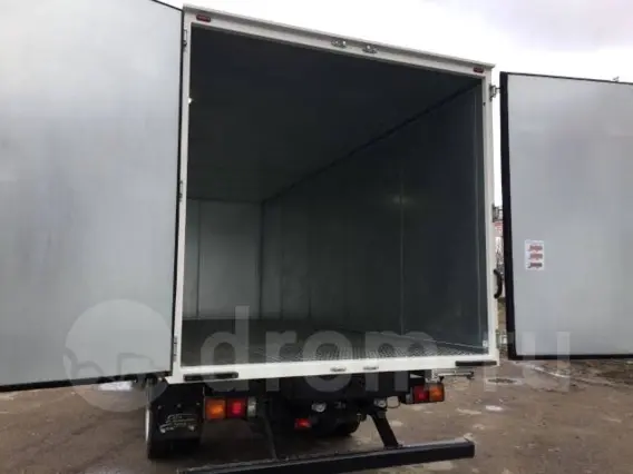 Автофургон Mitsubishi Fuso 2018 года б/у фото 16