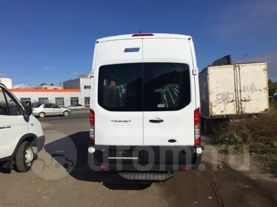 Микроавтобус Ford Transit 2018 года новый фото 15