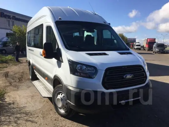 Микроавтобус Ford Transit 2018 года новый фото 4