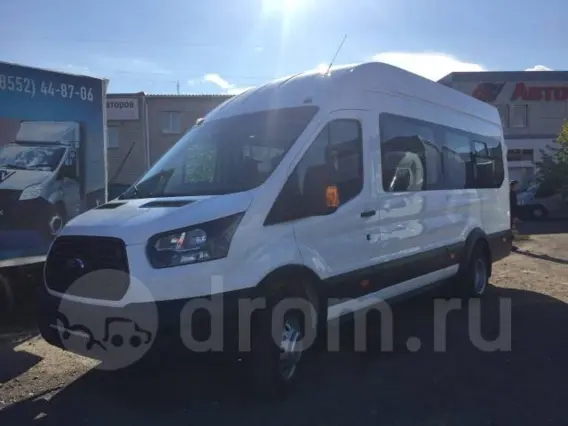 Микроавтобус Ford Transit 2018 года новый фото 2