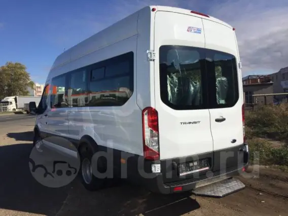 Микроавтобус Ford Transit 2018 года новый фото 12