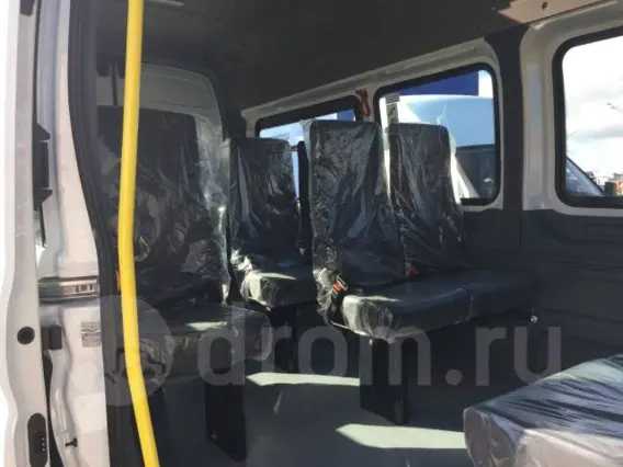 Микроавтобус Ford Transit 2018 года новый фото 7